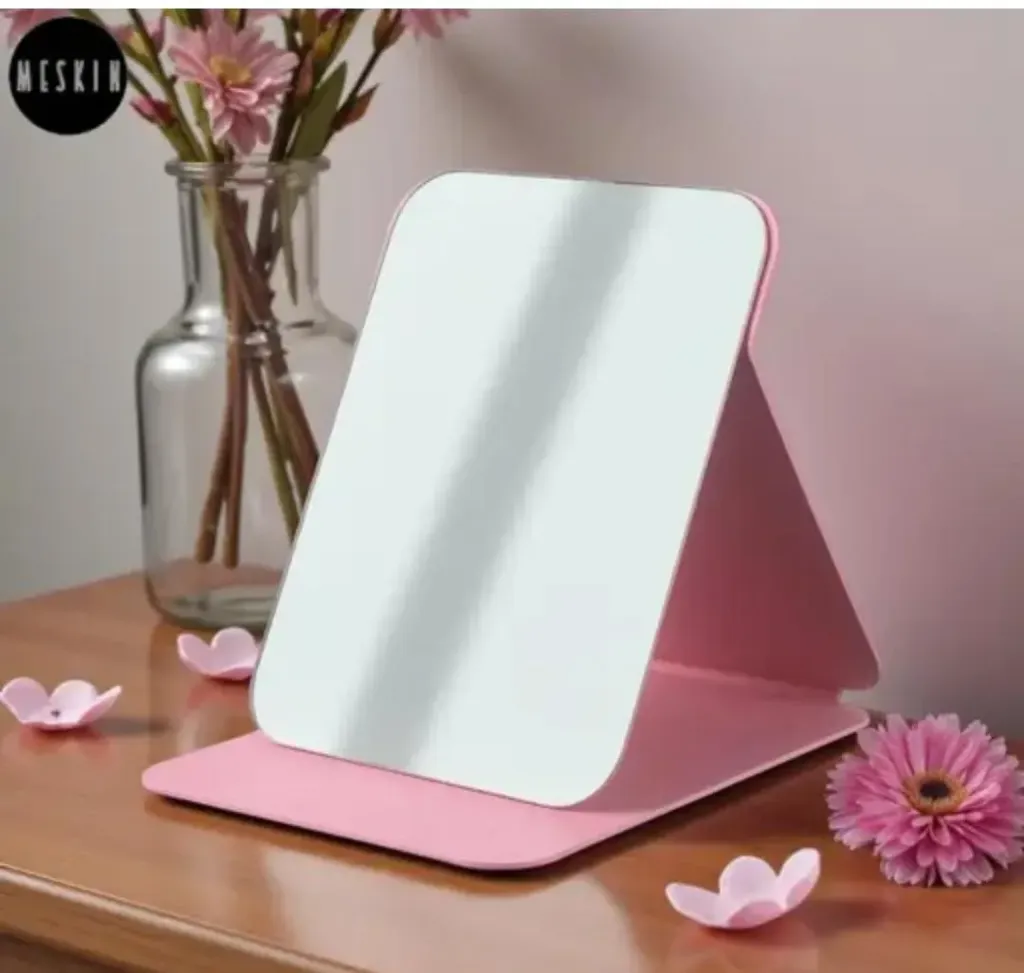 Portable Tablet Style Makeup Mirror
